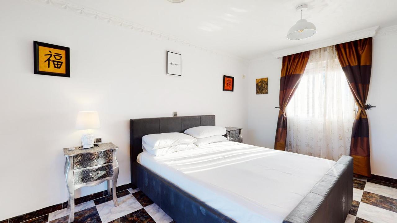 Majestic Villa By The Beach Heated Private Pool & Jacuzzi 贝纳尔马德纳 外观 照片