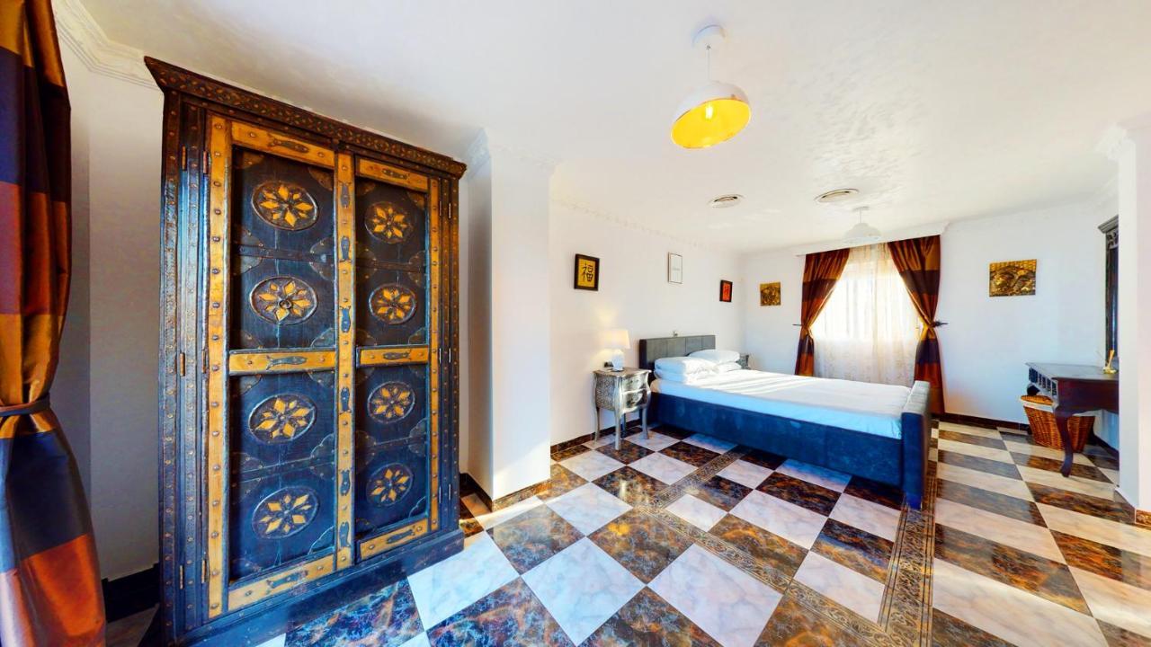 Majestic Villa By The Beach Heated Private Pool & Jacuzzi 贝纳尔马德纳 外观 照片