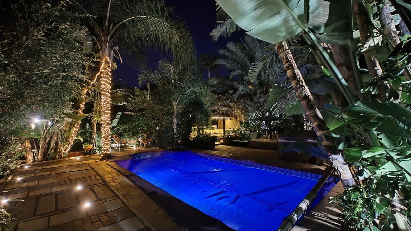 Majestic Villa By The Beach Heated Private Pool & Jacuzzi 贝纳尔马德纳 外观 照片