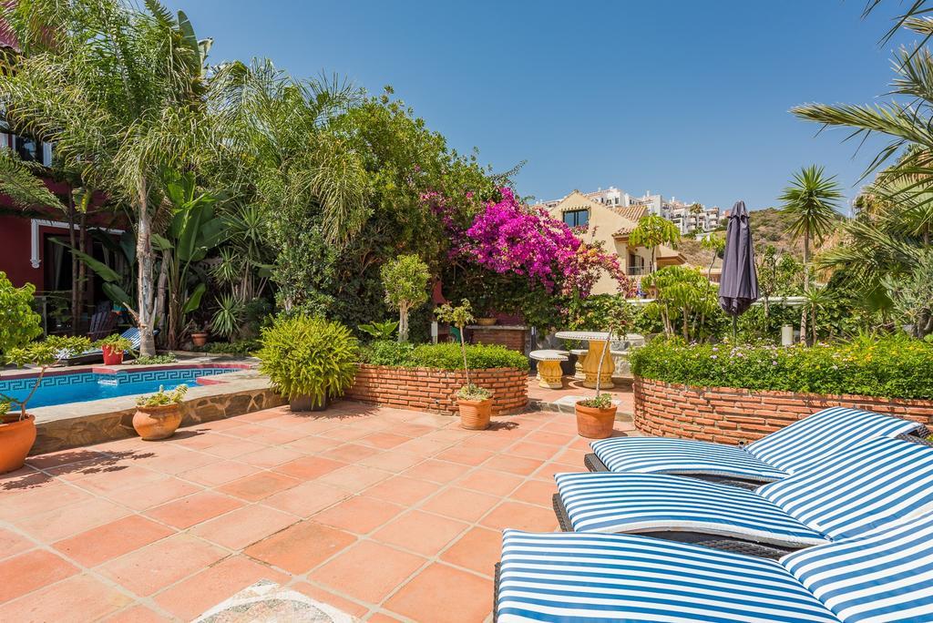 Majestic Villa By The Beach Heated Private Pool & Jacuzzi 贝纳尔马德纳 外观 照片